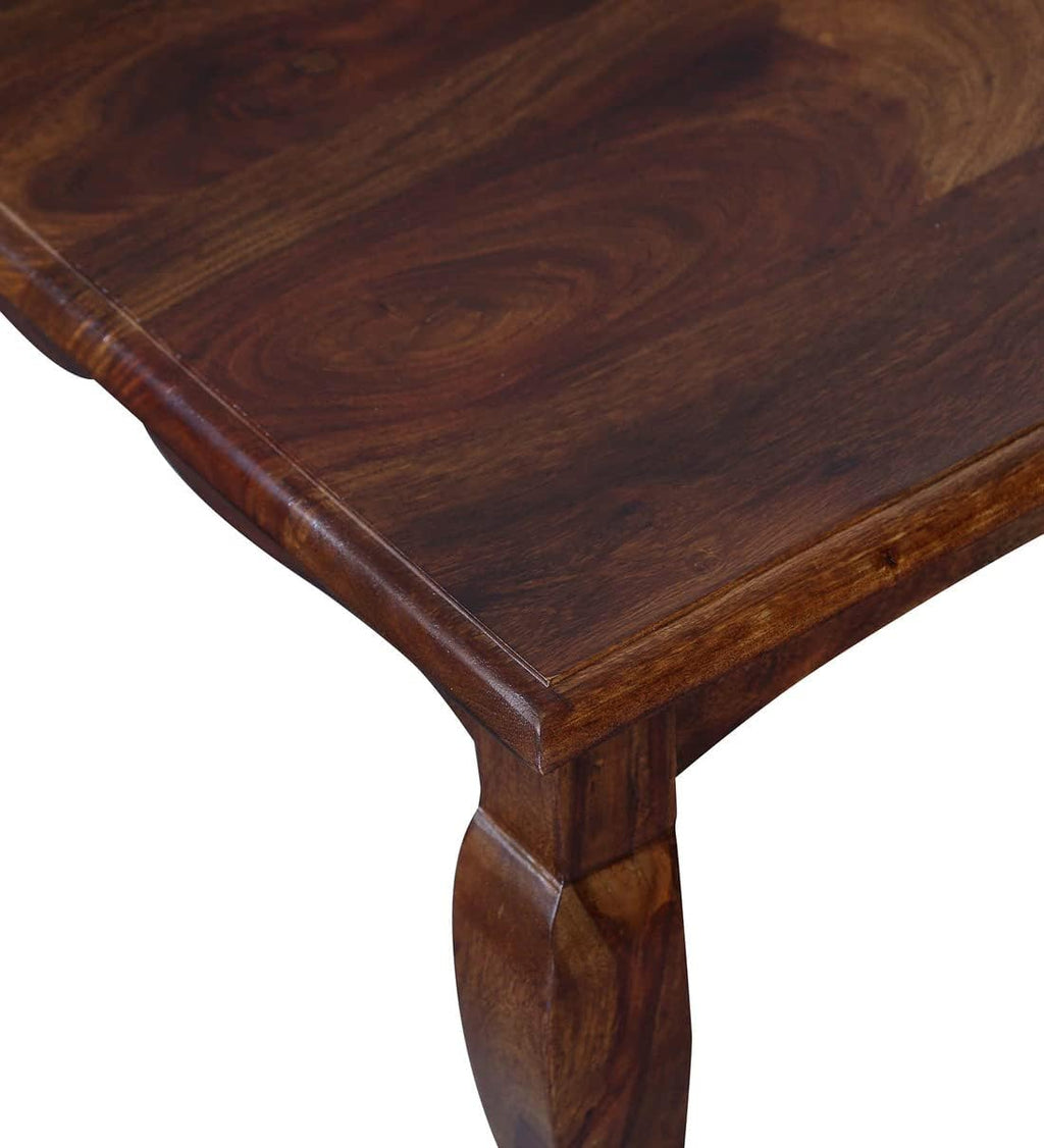 Traditional Wooden Coffee Table – Elegant Carved Center Table with Curved Legs