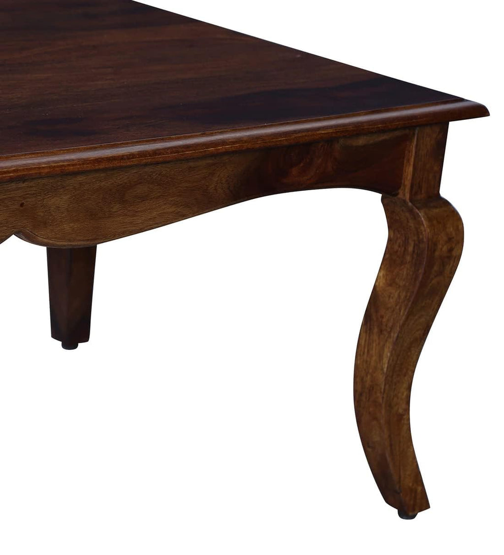 Traditional Wooden Coffee Table – Elegant Carved Center Table with Curved Legs